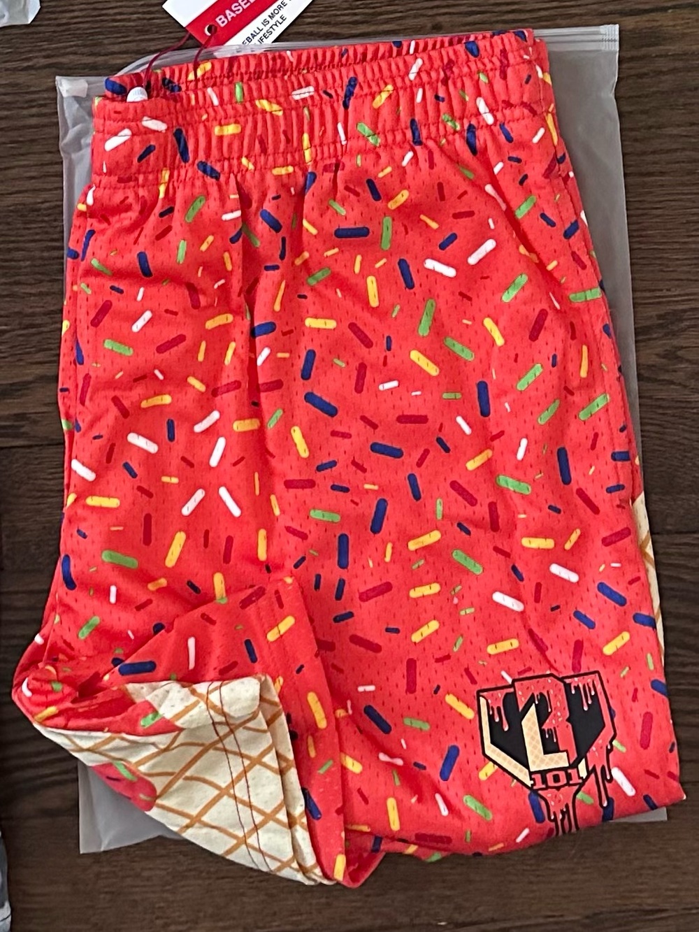 ADULT NWT Baseball Lifestyle 101 BL101 Men’s Scoops Ice Cream Short L Tangerine